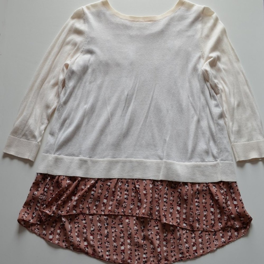 Loft Cream Sweater with Pink Floral Underlay Sz XS
